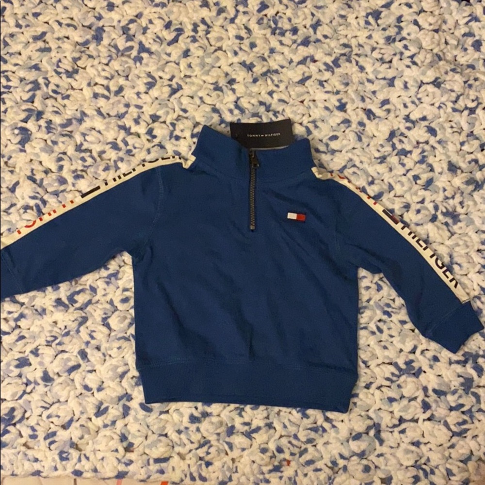 Tommy Hilfiger sweater